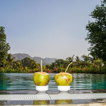 Golden Fields Resort Mulshi Exterior foto