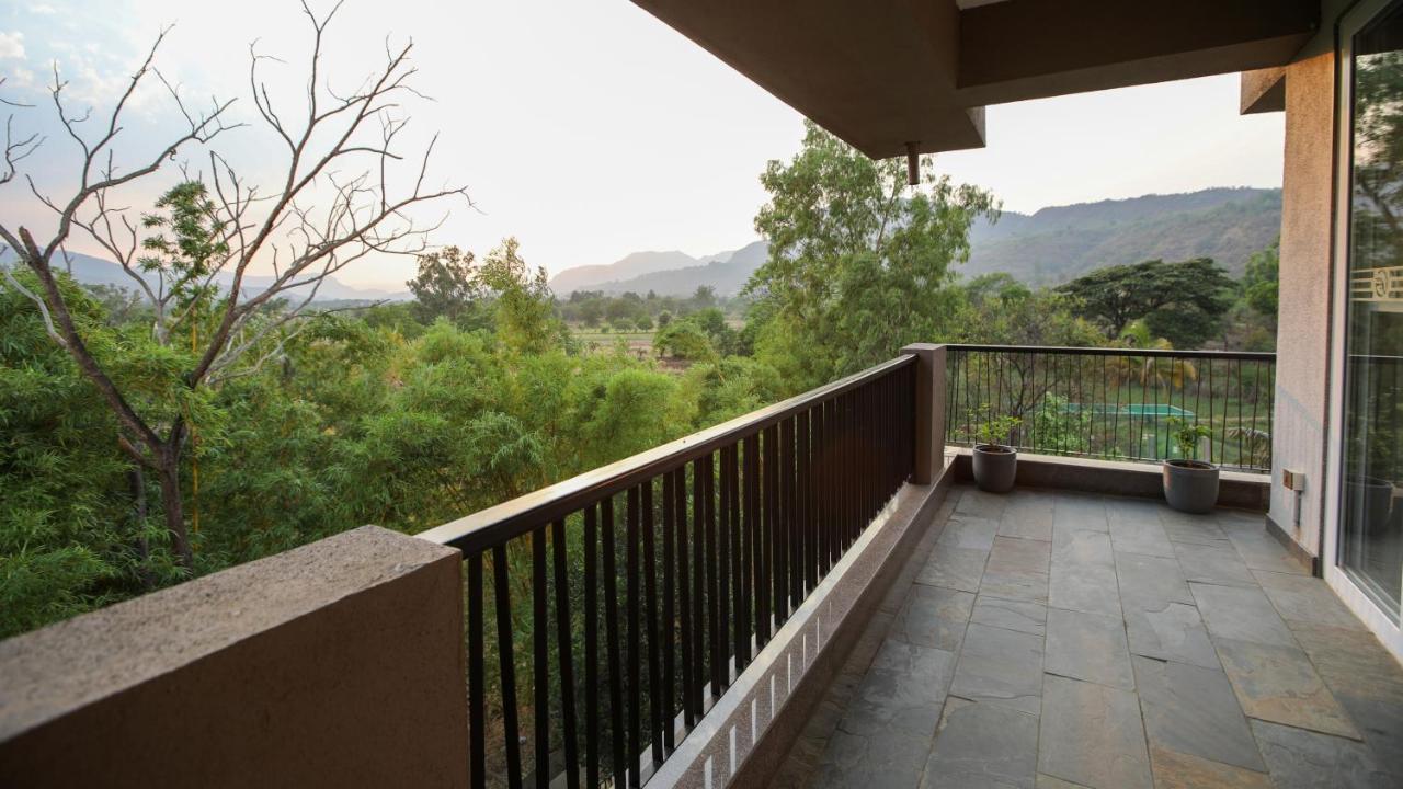 Golden Fields Resort Mulshi Exterior foto